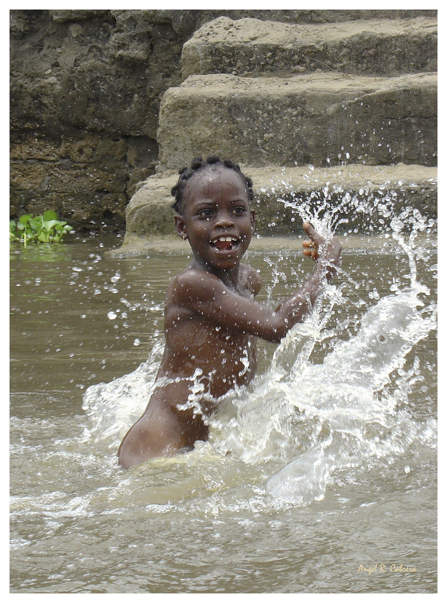 Sony DSC-V1 sample photo. Niña de ganvie (benin) photography