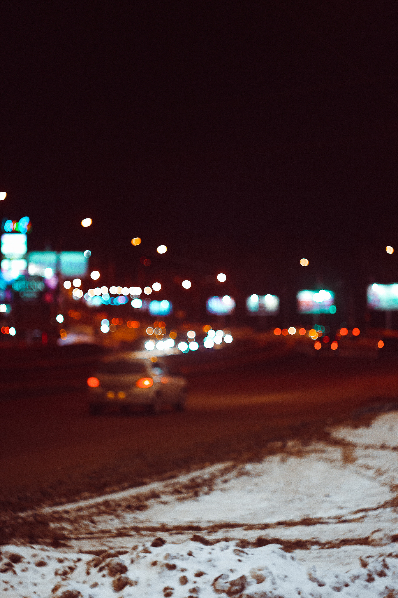 Canon EF 35-80mm f/4-5.6 sample photo. Night photography