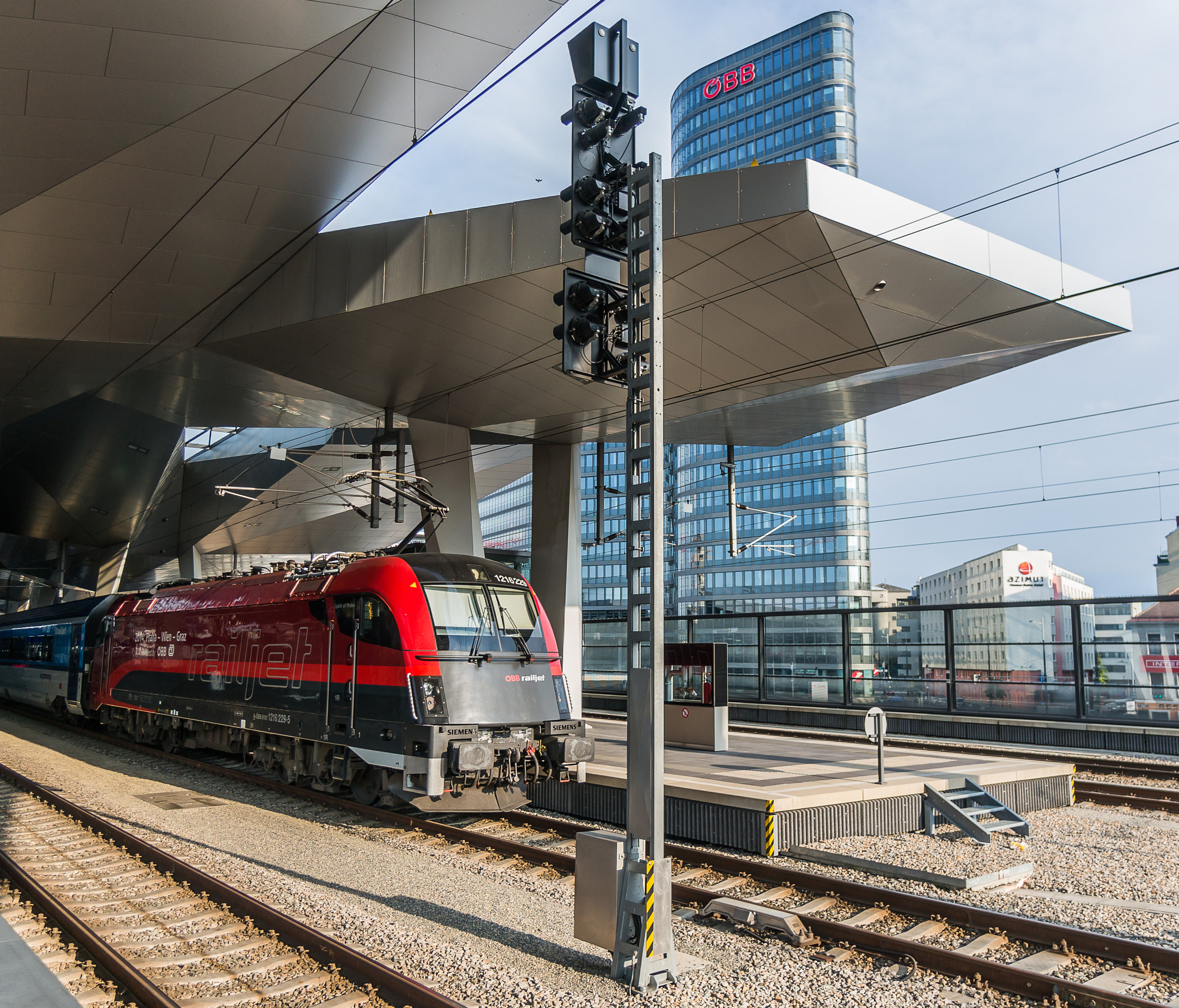 Sony Alpha NEX-6 sample photo. Öbb tower photography