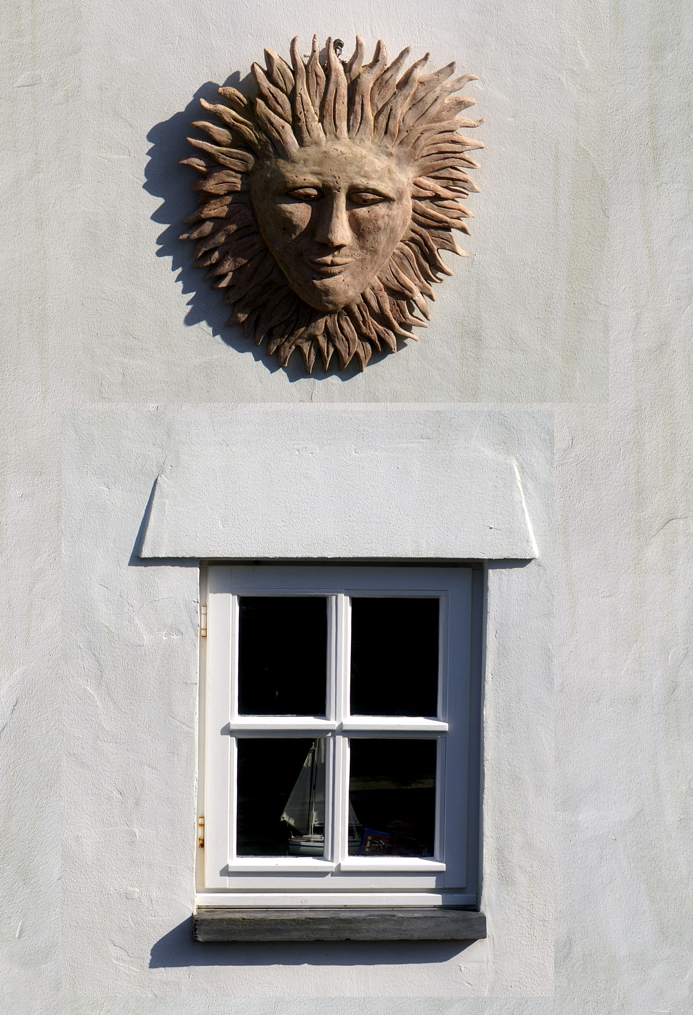 KONICA MINOLTA MAXXUM 5D sample photo. In the sun photography