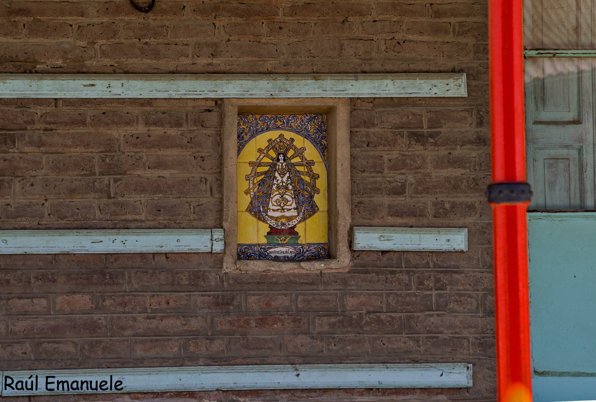 Sigma 70-300mm F4-5.6 APO DG Macro sample photo. Virgencita photography