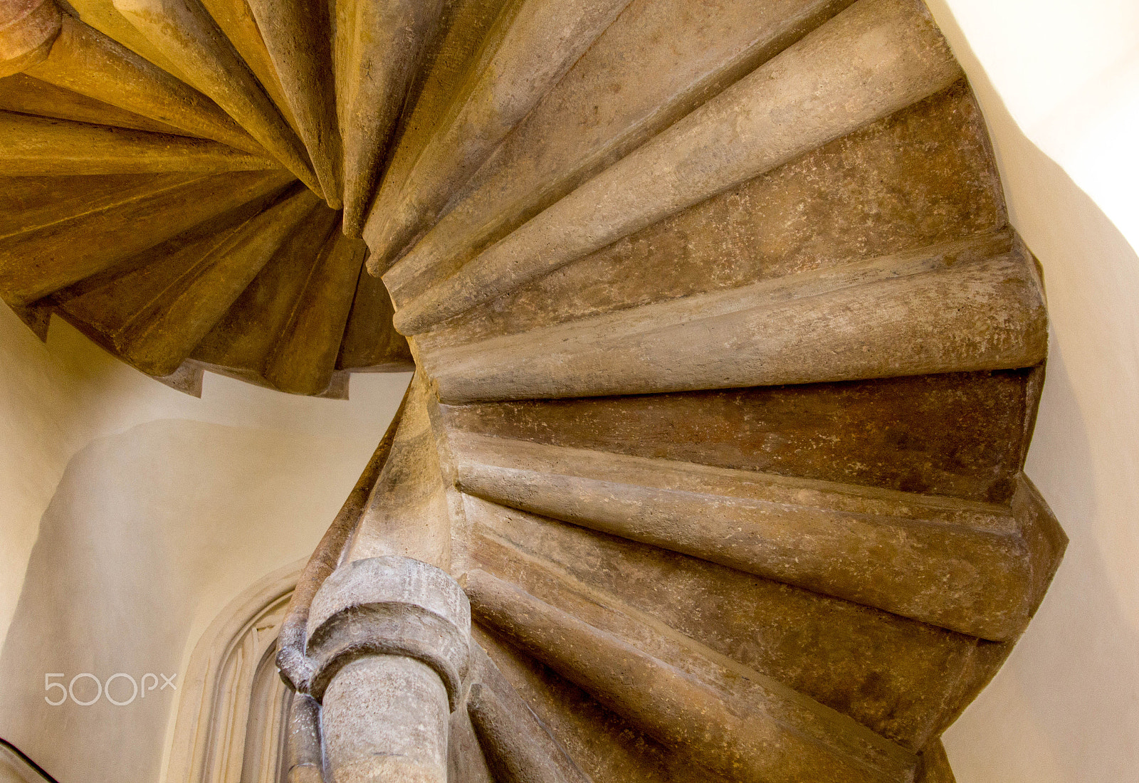 Canon EF 28-105mm f/3.5-4.5 USM sample photo. Stairs of lovers photography