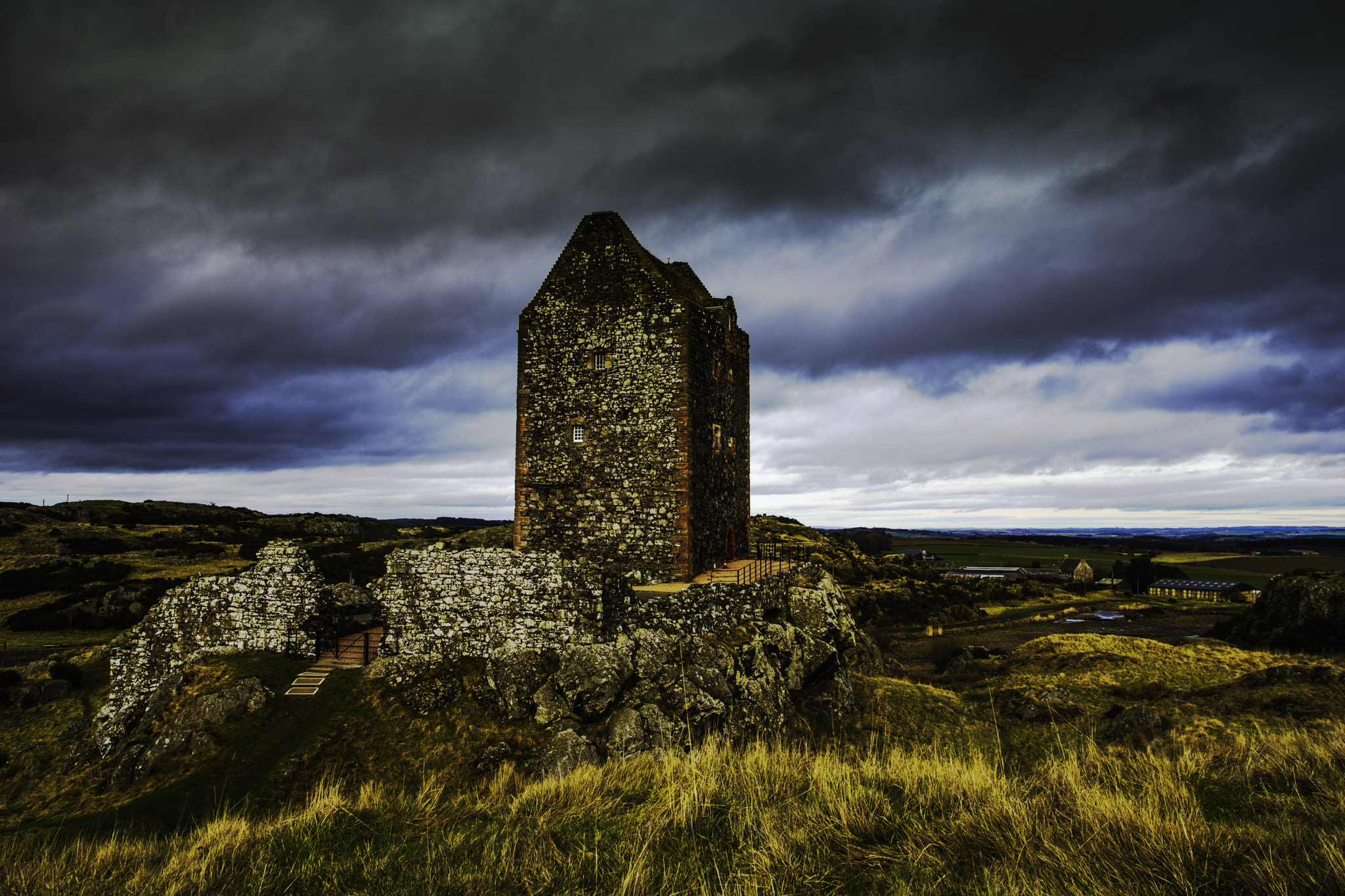 Pentax K-70 sample photo. Smailholm from west photography