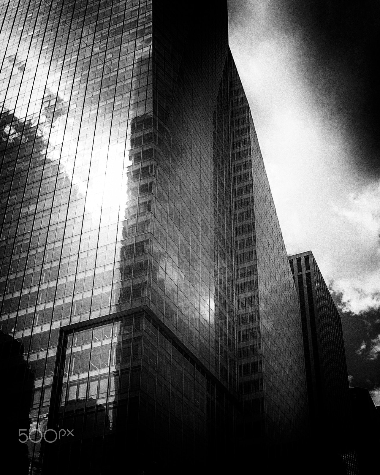Canon EOS 50D + Canon EF 17-40mm F4L USM sample photo. Glass tower's photography