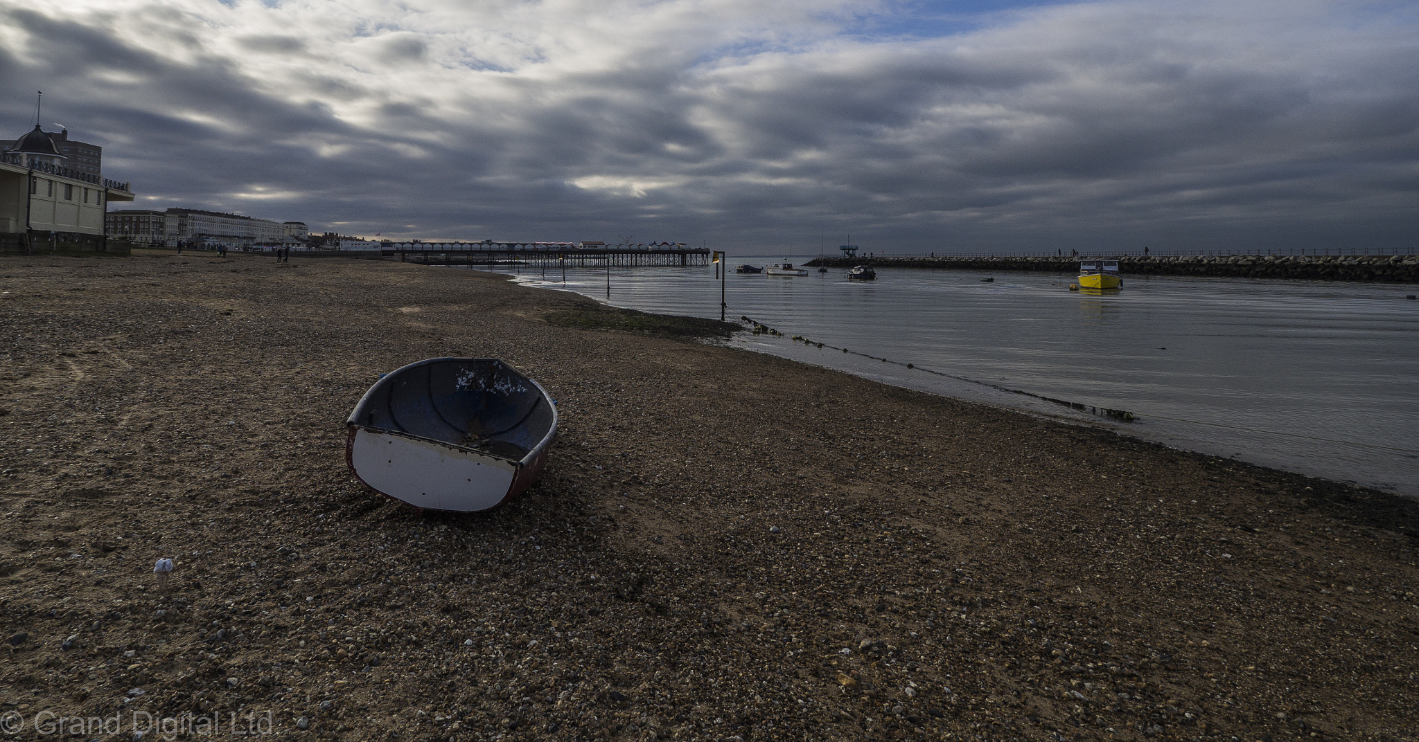 Olympus OM-D E-M10 II sample photo. Sunday 19th february herne bay photography