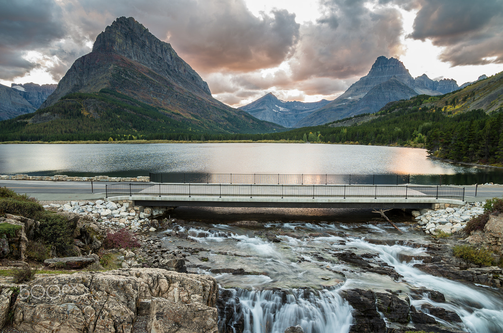 Pentax smc DA* 16-50mm F2.8 ED AL (IF) SDM sample photo. Sunset at swiftcurrent lake photography