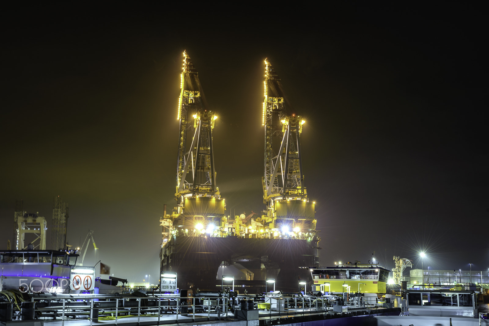 Nikon AF-S Nikkor 28-70mm F2.8 ED-IF sample photo. De saipem 7000 photography