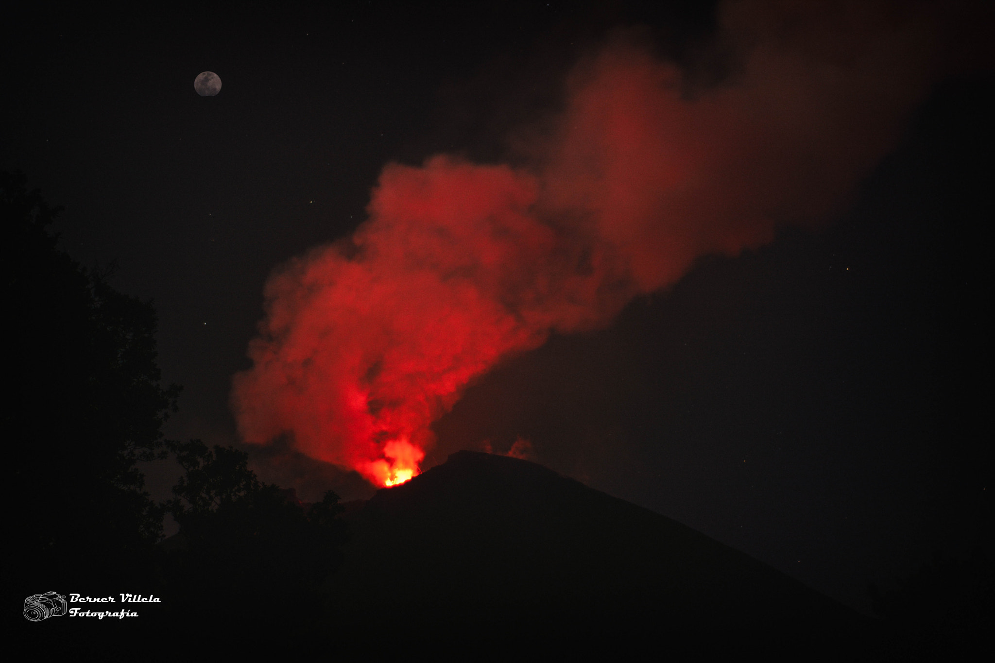 Nikon D7100 sample photo. Volcán pacaya! photography