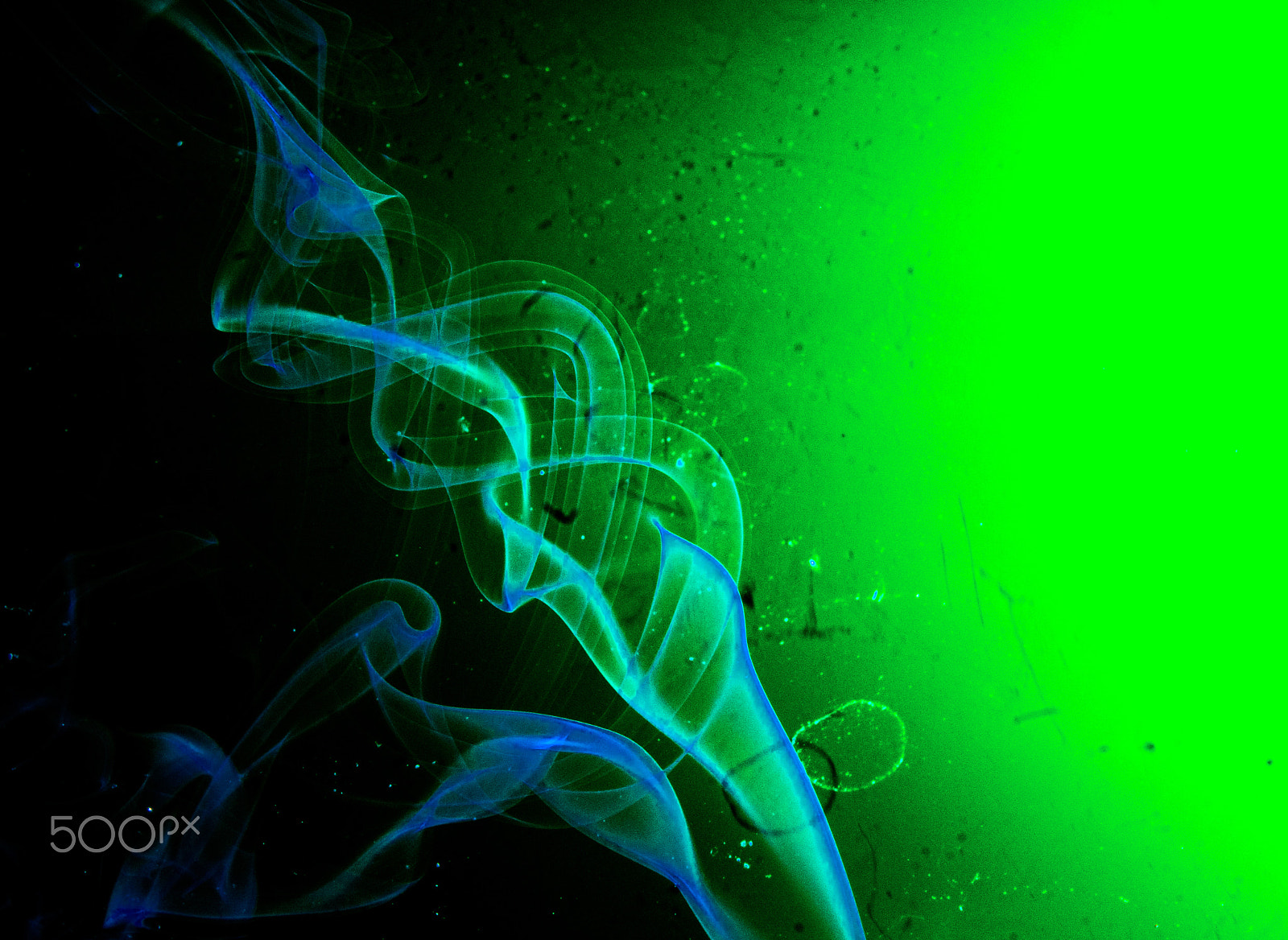 Sony Alpha DSLR-A700 + 24-70mm F2.8 sample photo. Smoke. photography