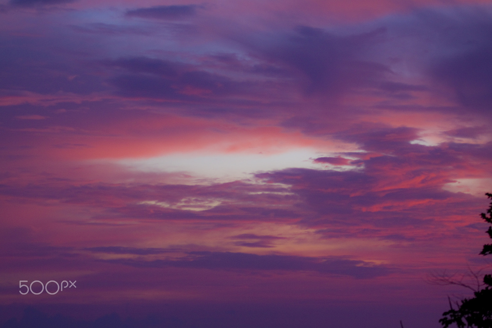 Canon EF 100-400mm F4.5-5.6L IS USM sample photo. Red sky photography