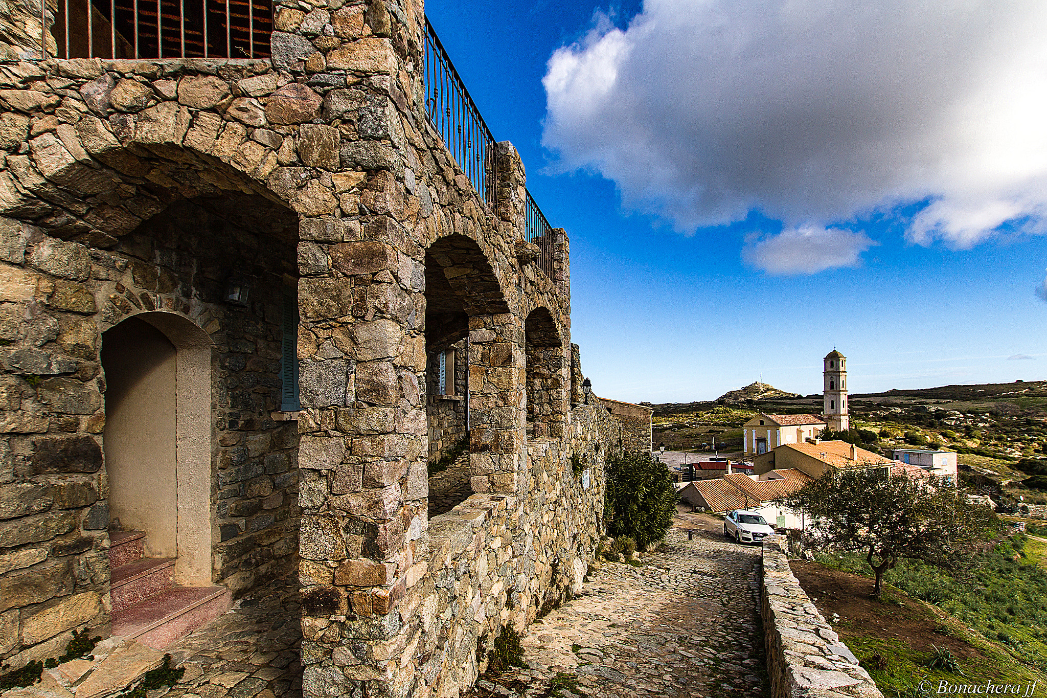 Sigma 10-20mm F3.5 EX DC HSM sample photo. Sant antuninu et son église paroissiale photography