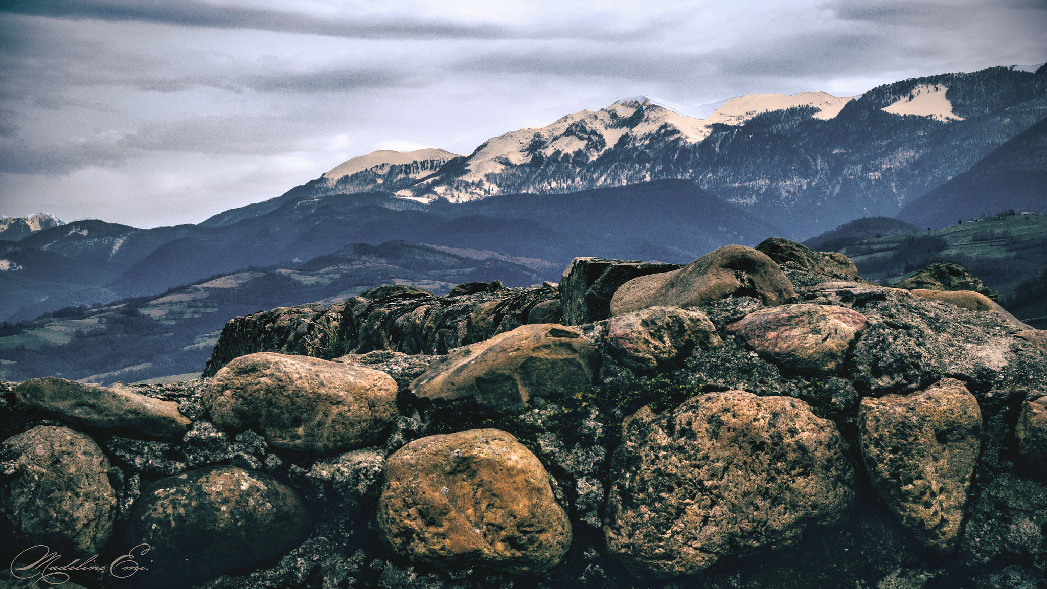 Canon EF 50mm F1.4 USM sample photo. Nos montagnes photography