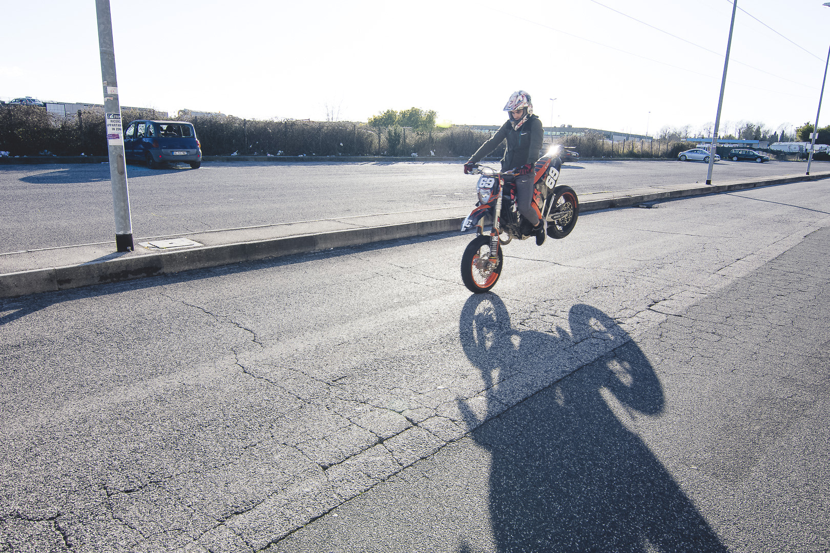 Tokina AT-X Pro 11-16mm F2.8 DX sample photo. Stoppie photography