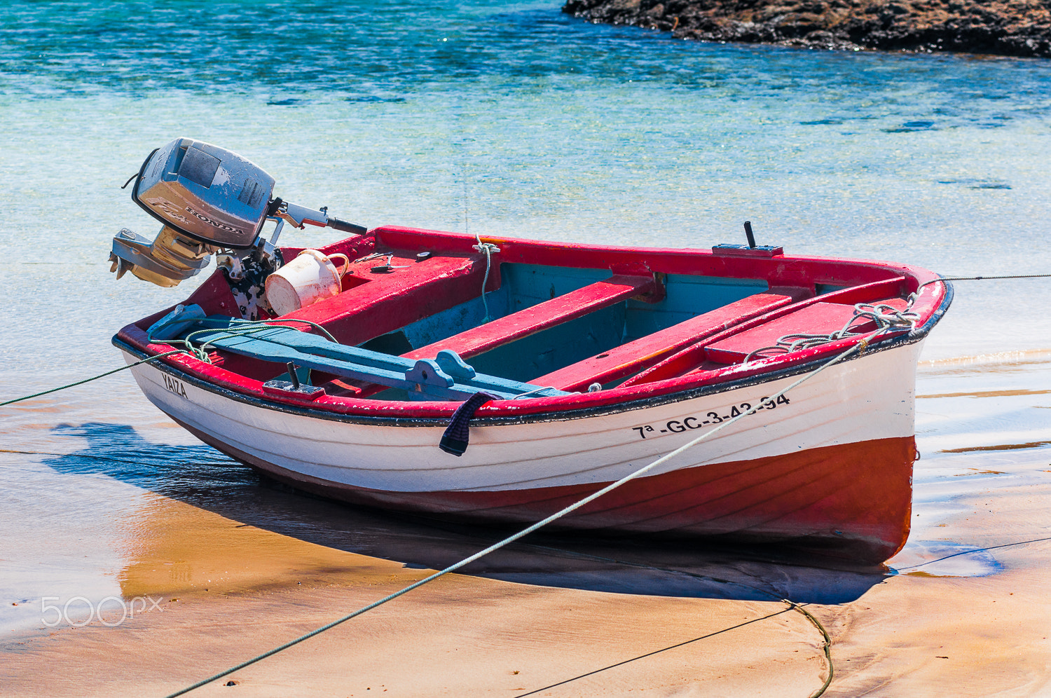 AF Zoom-Nikkor 80-200mm f/2.8 ED sample photo. Ensenada en isla de lobos - fuerteventura photography