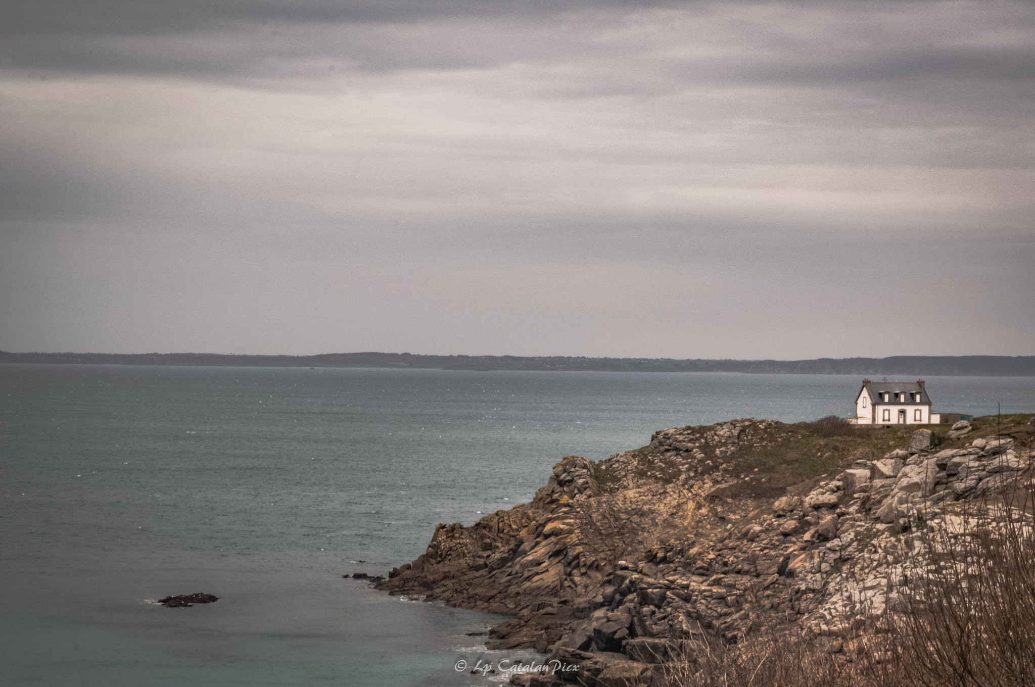 Sigma 17-50mm F2.8 EX DC OS HSM sample photo. Maison phare photography