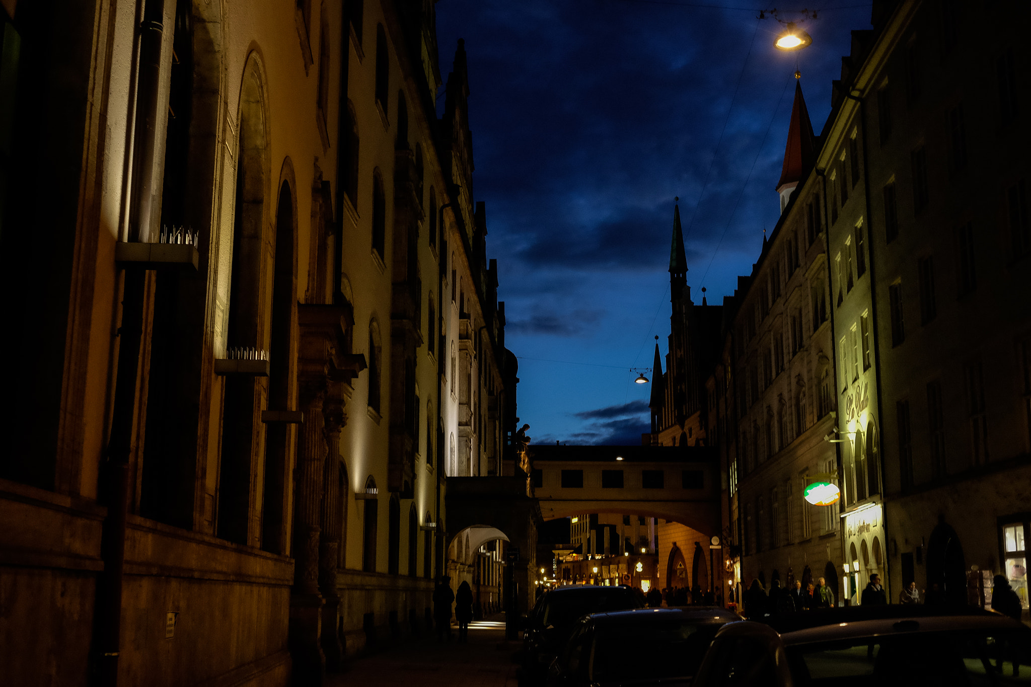 Fujifilm X-E2 + Fujifilm XF 27mm F2.8 sample photo. Atardecer en munich photography