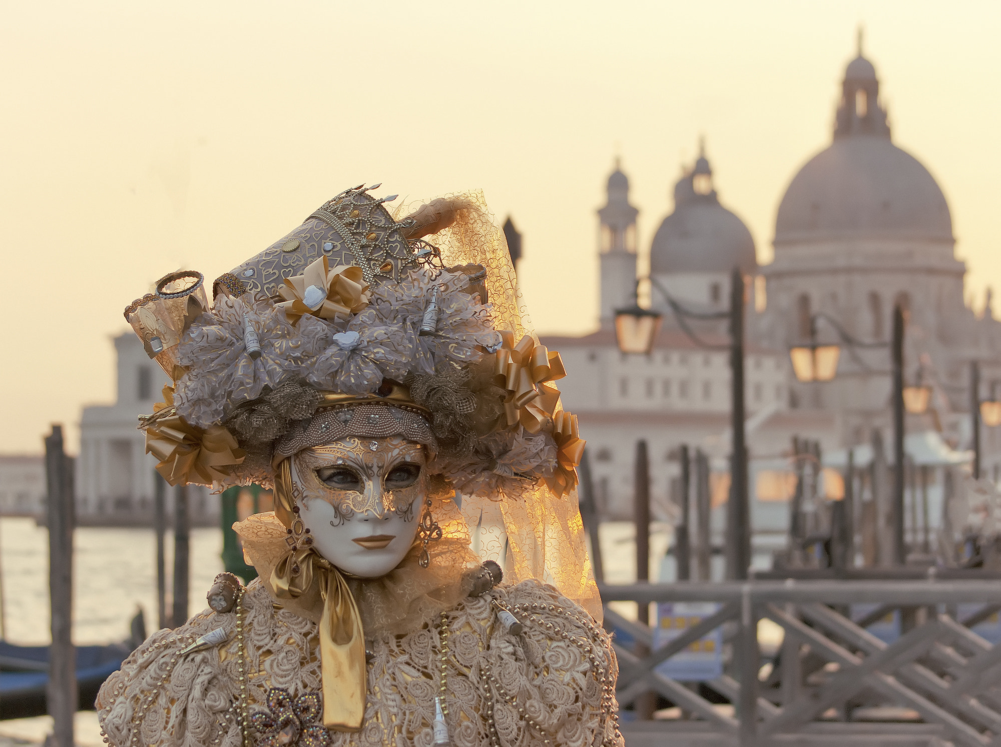 Sony Alpha DSLR-A350 sample photo. Carnevale di venezia photography