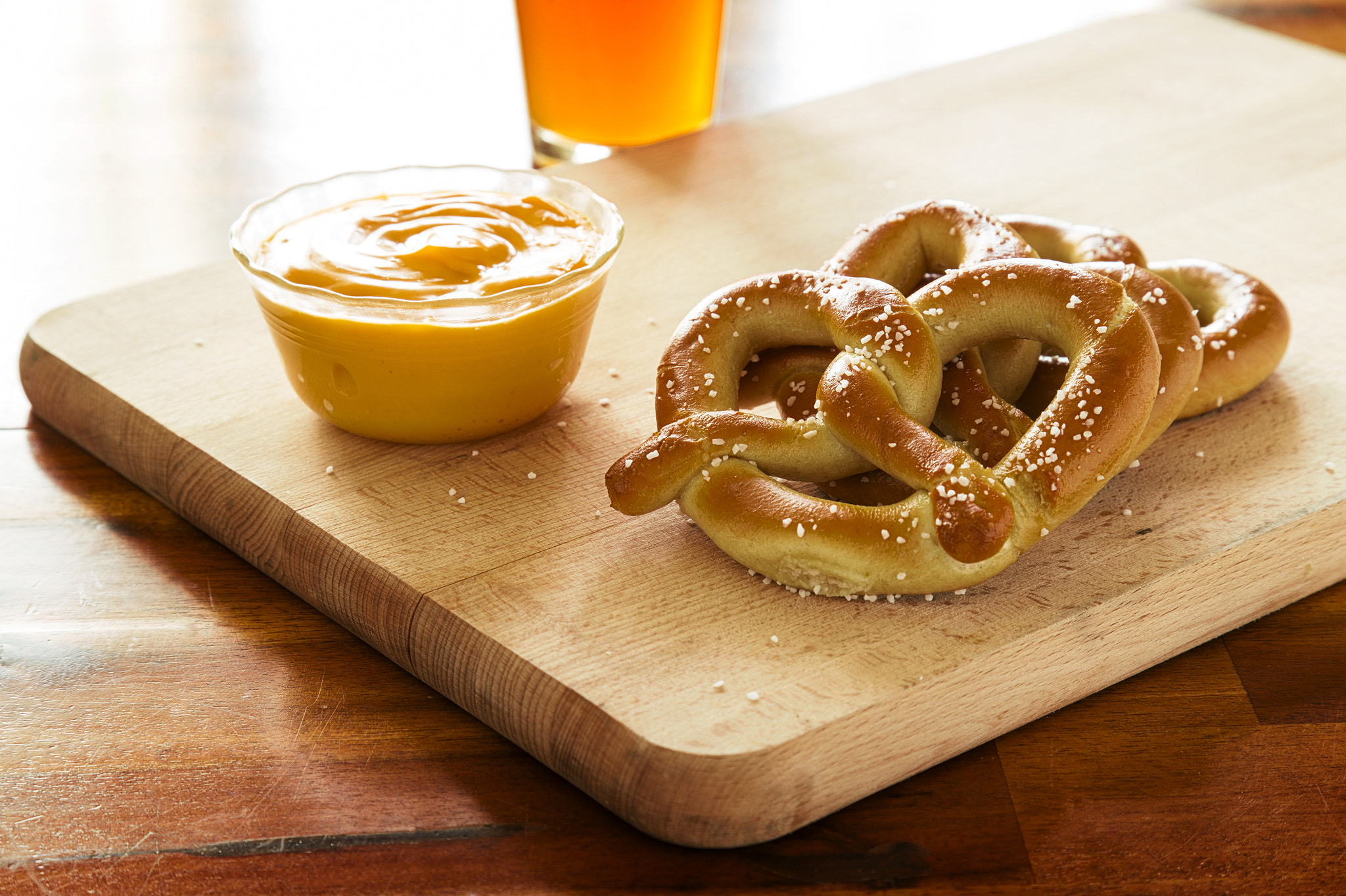 Canon EOS-1D X sample photo. Pretzels and cheese photography
