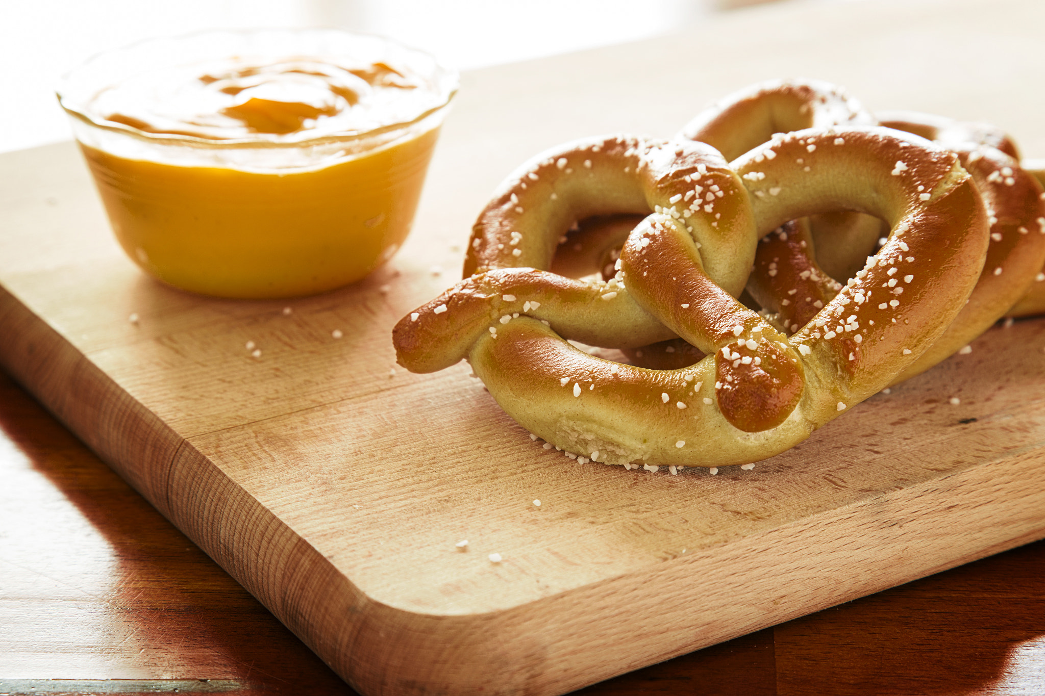 Canon EOS-1D X sample photo. Pretzels and cheese photography
