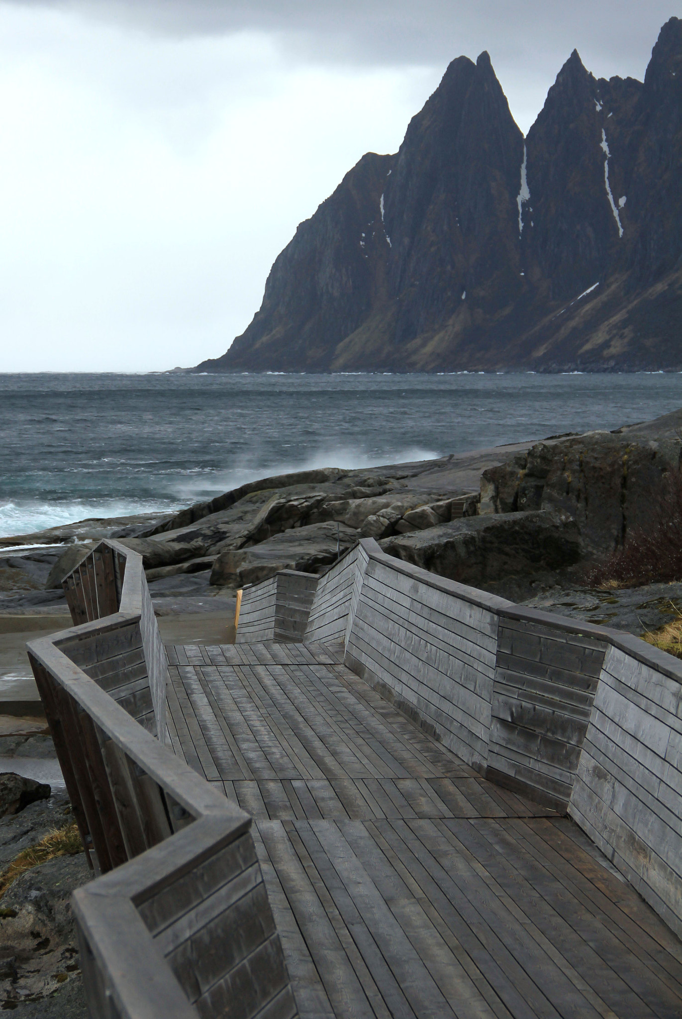 Canon EOS 550D (EOS Rebel T2i / EOS Kiss X4) sample photo. Senja, norway photography