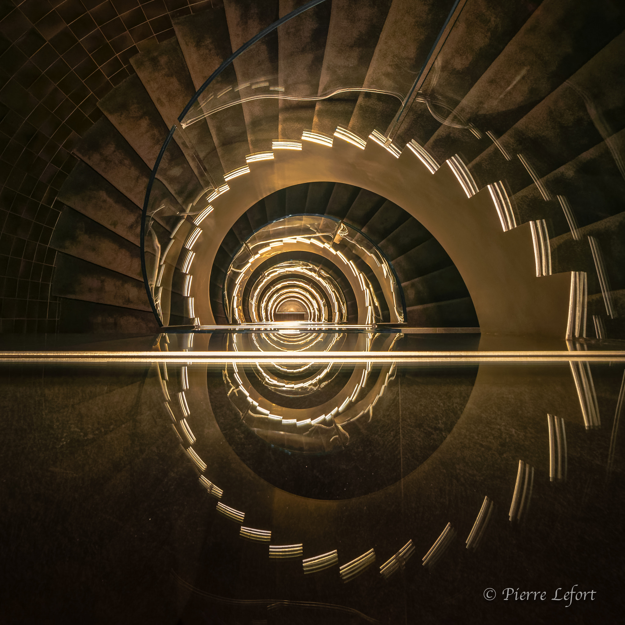 Samyang 14mm F2.8 ED AS IF UMC sample photo. Stairs & reflections photography