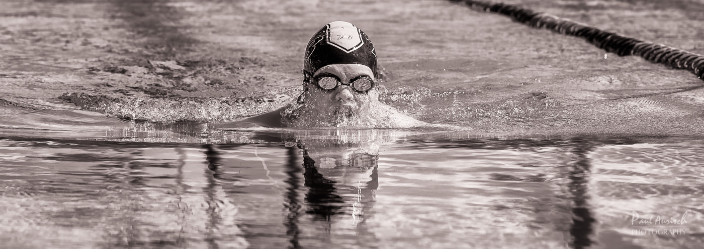 Nikon AF-S Nikkor 70-200mm F4G ED VR sample photo. Swimmer photography