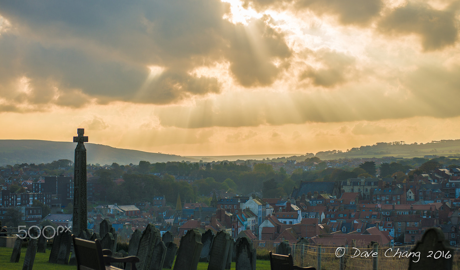 Nikon AF-Nikkor 80-200mm F2.8D ED sample photo. Whitby cemetary photography