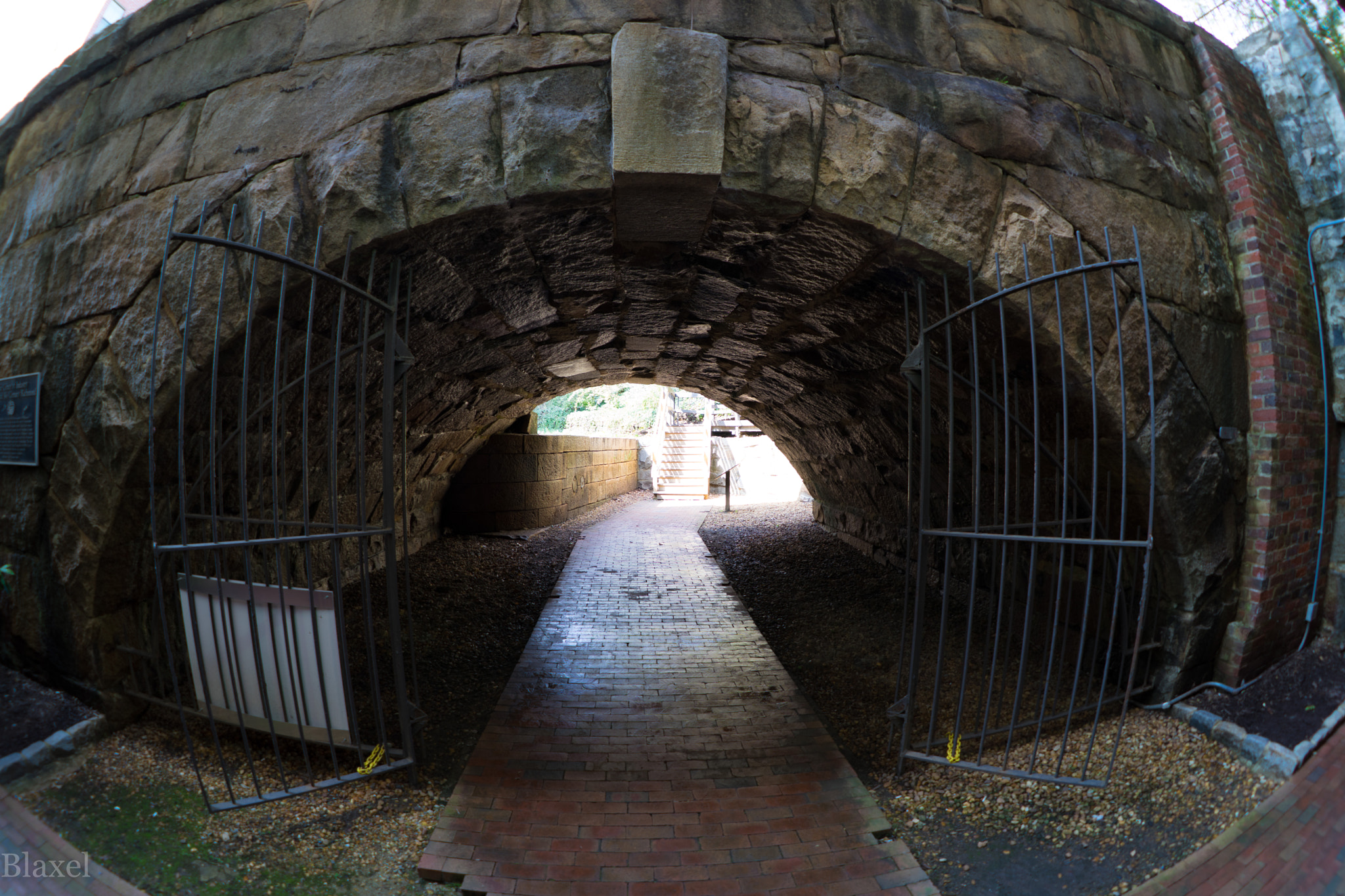 Sony FE 28mm F2 sample photo. Downtown rva photography