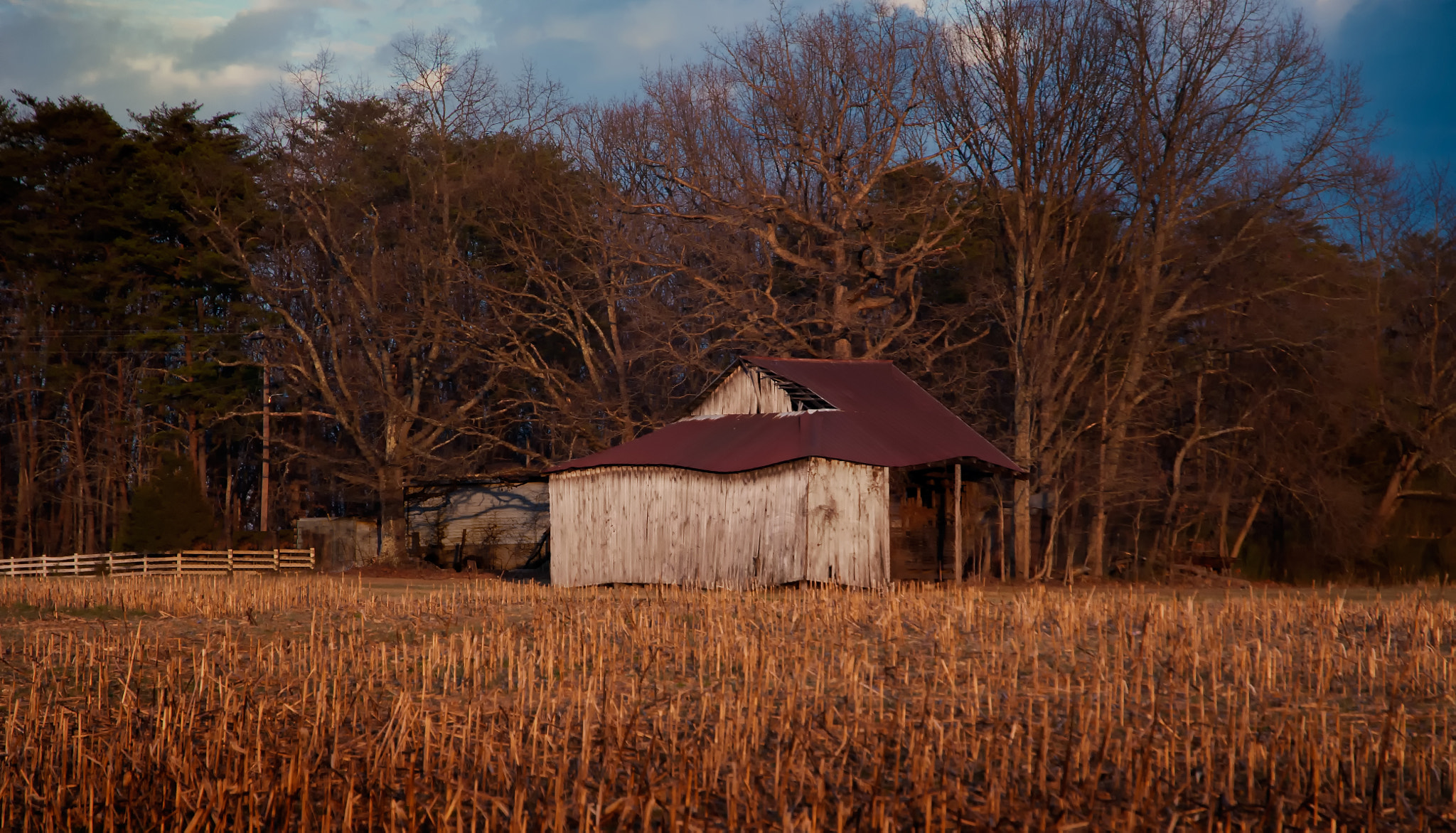 Nikon D300 sample photo. Barn at dusk photography