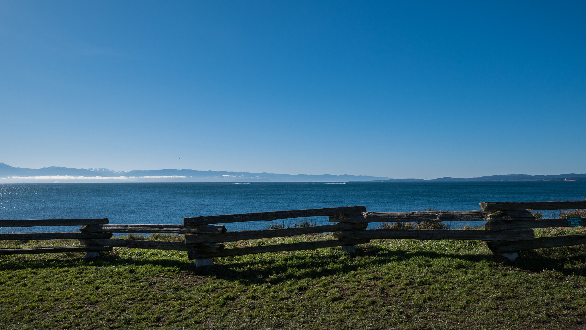 Panasonic Lumix DMC-G85 (Lumix DMC-G80) sample photo. Victoria beach photography