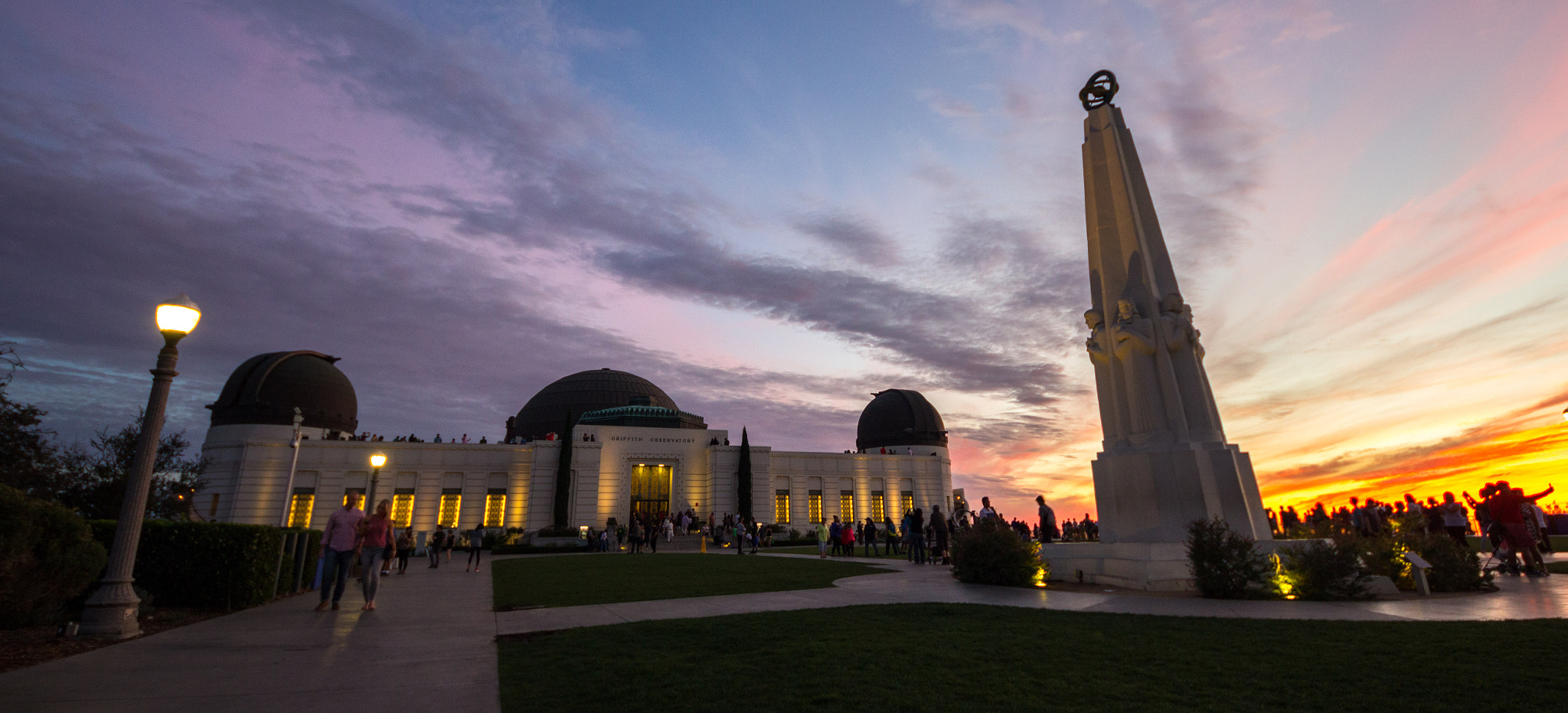 Sigma 8-16mm F4.5-5.6 DC HSM sample photo. Griffith sunset photography