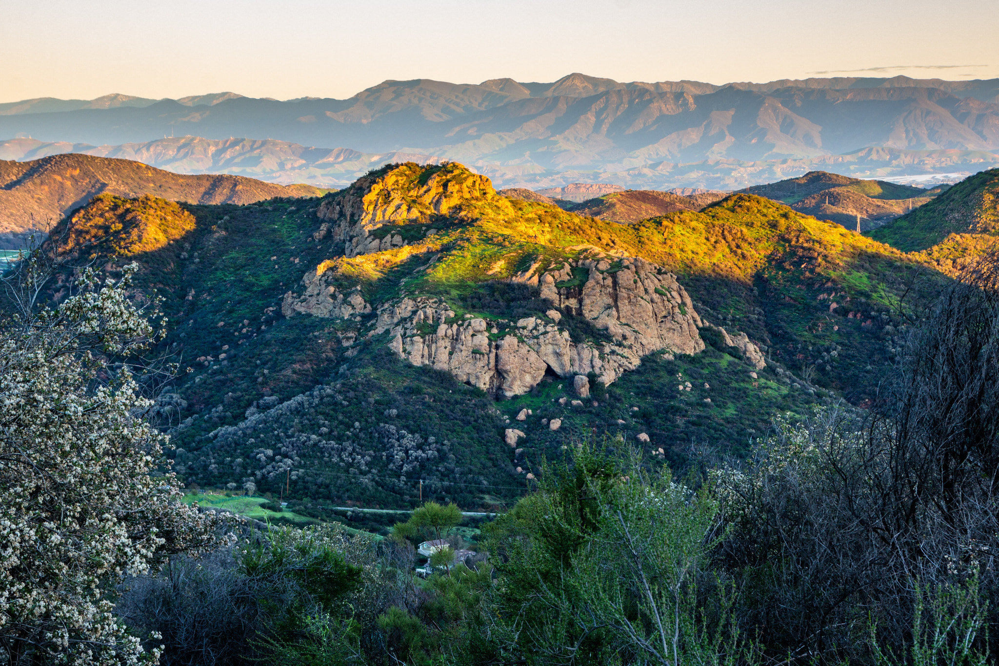 Canon EOS 600D (Rebel EOS T3i / EOS Kiss X5) sample photo. Malibu dawn photography