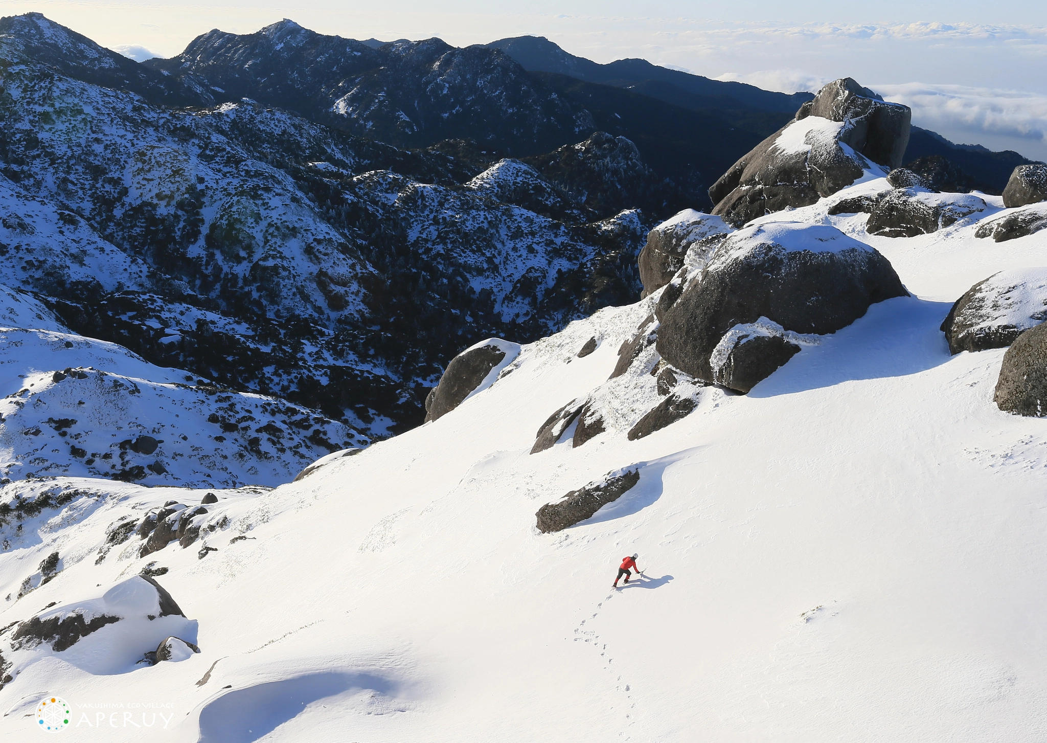 Canon EF 16-35mm F2.8L II USM sample photo. Snow climber photography