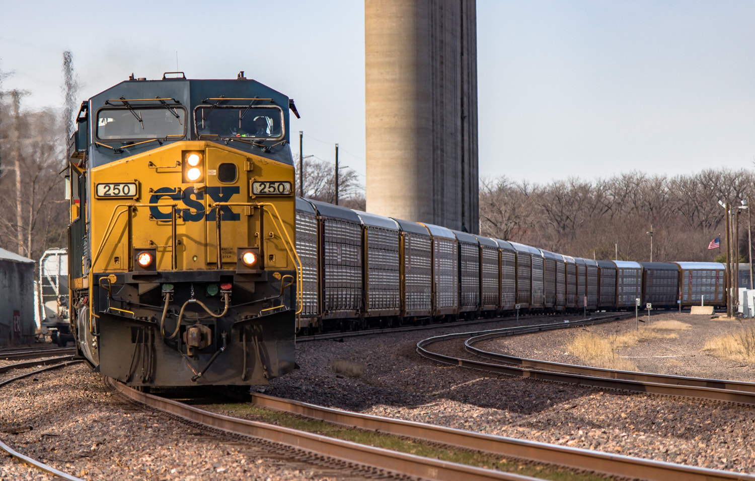 Canon EOS 750D (EOS Rebel T6i / EOS Kiss X8i) sample photo. Csx on the up photography