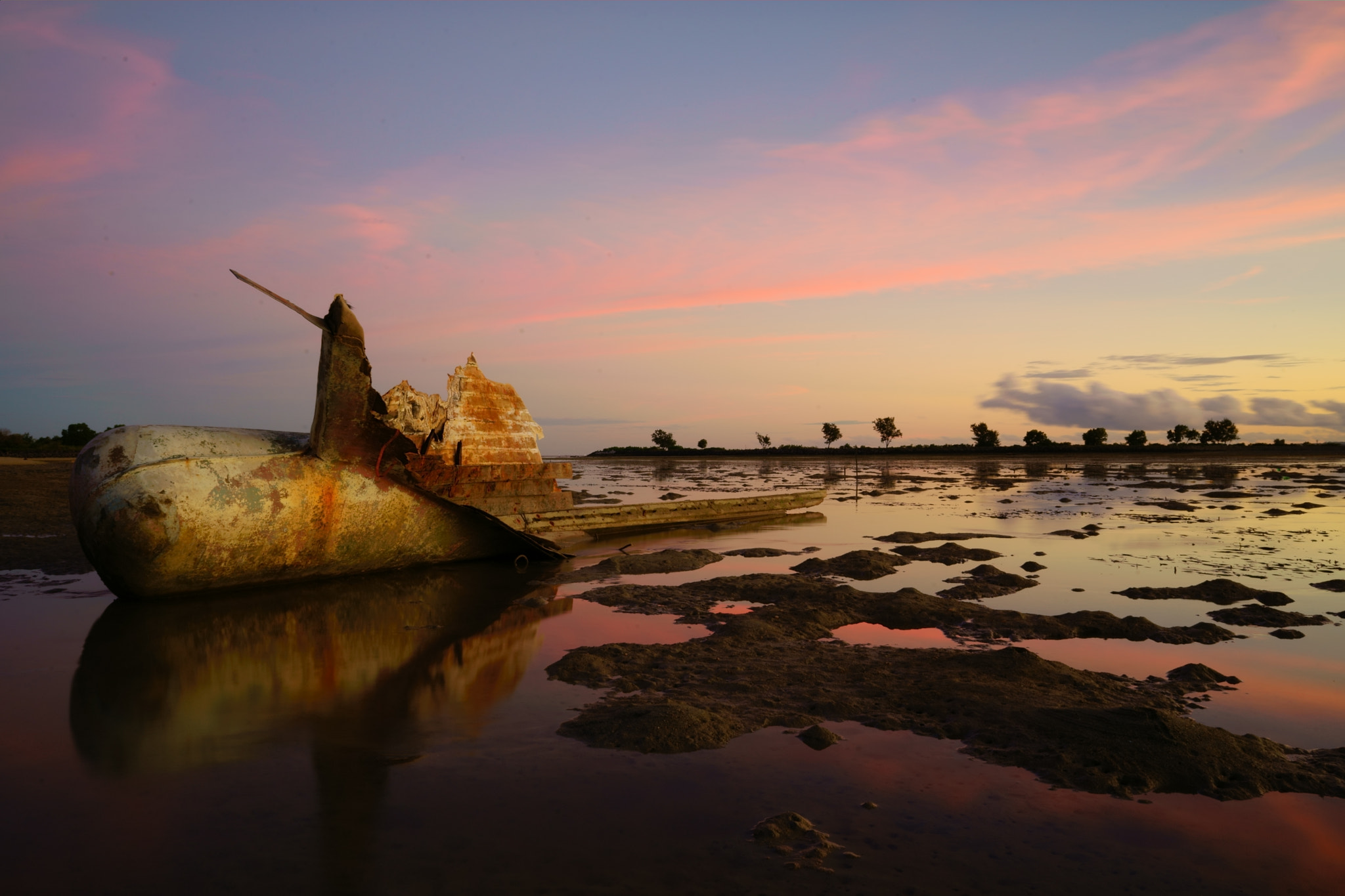 Sony a7 II sample photo. Wrecked ship photography