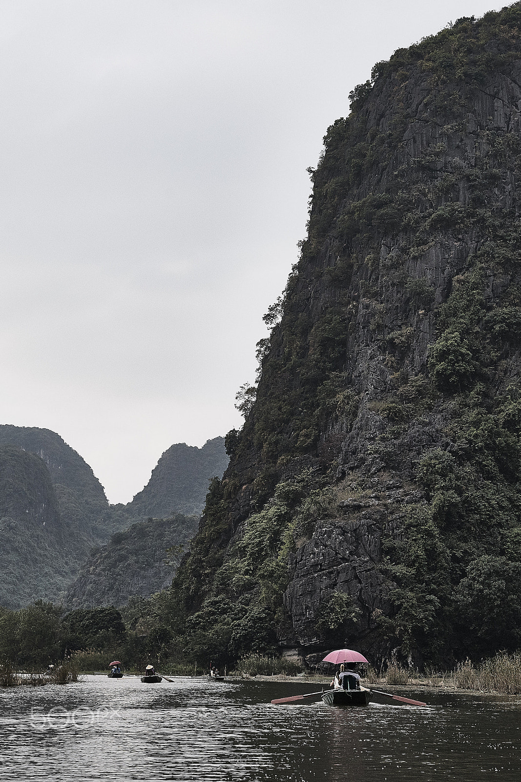 Sony a7 sample photo. Tam coc color photography