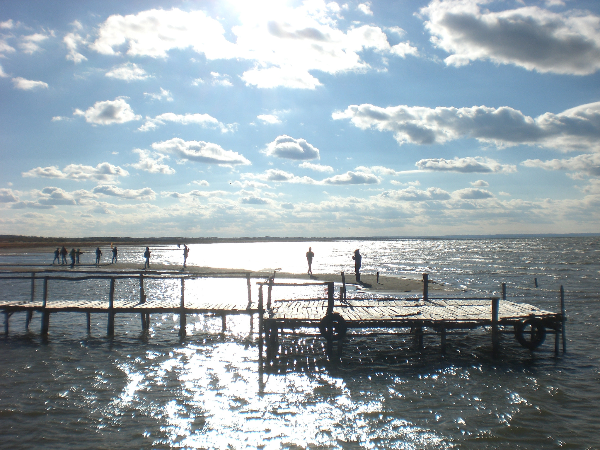 CASIO EX-Z75 sample photo. To the end of the world photography