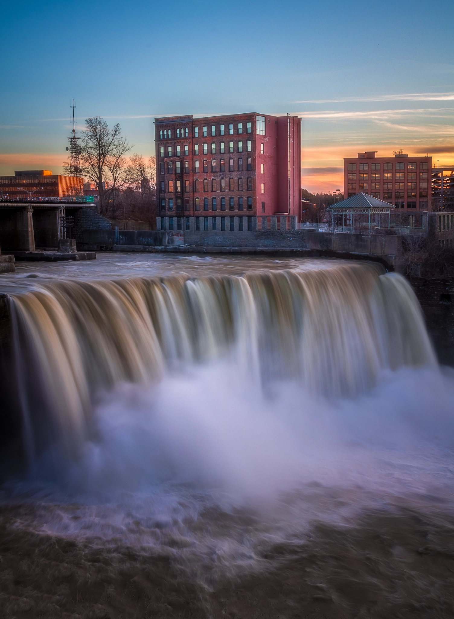 Canon EOS 760D (EOS Rebel T6s / EOS 8000D) sample photo. High falls, rochester ny photography