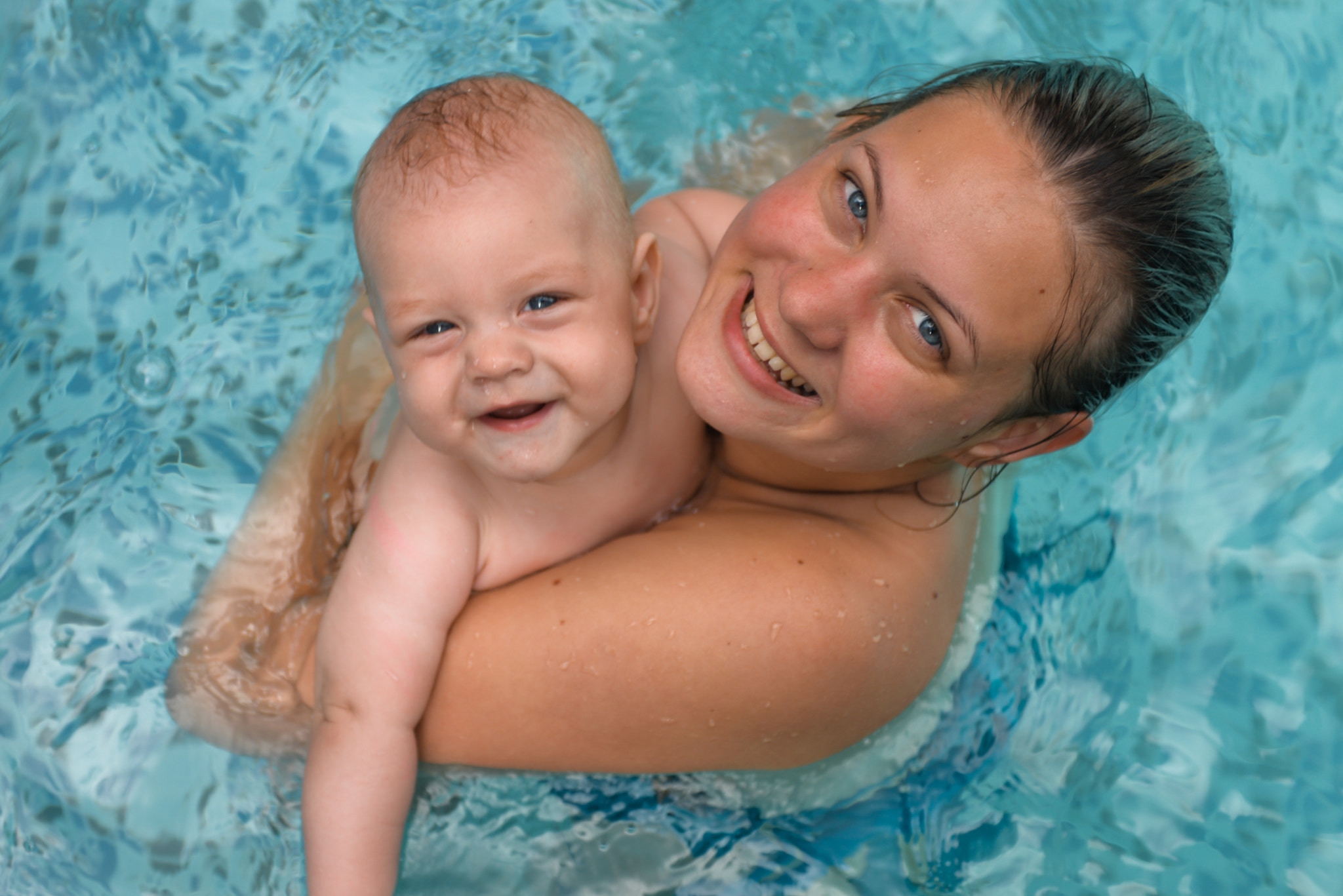 Nikon D610 sample photo. Mom with a baby on bali photography