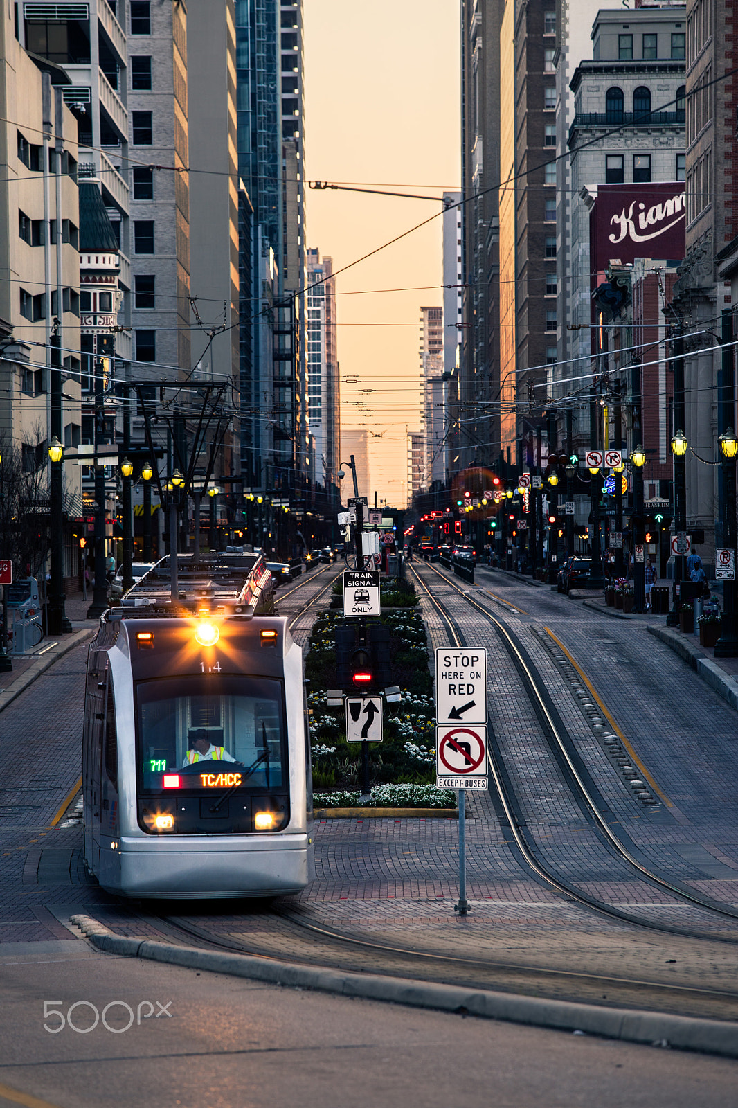 Canon EF 70-200mm F2.8L USM sample photo. Main street at sunset photography