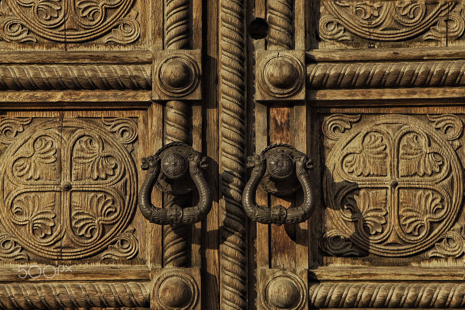 Canon EF 28-105mm f/3.5-4.5 USM sample photo. Wooden church door photography