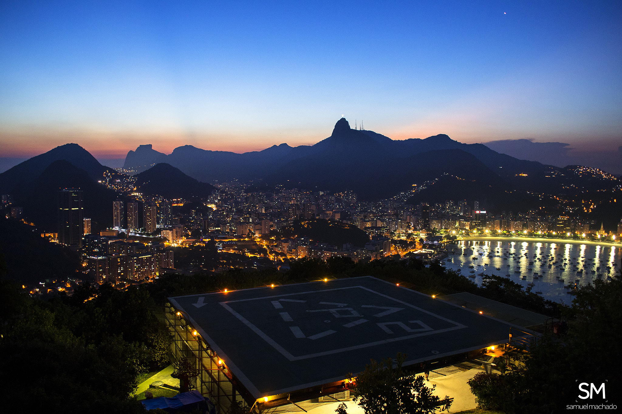 Canon EOS 6D + Canon EF 28mm F1.8 USM sample photo. Rio sunset photography