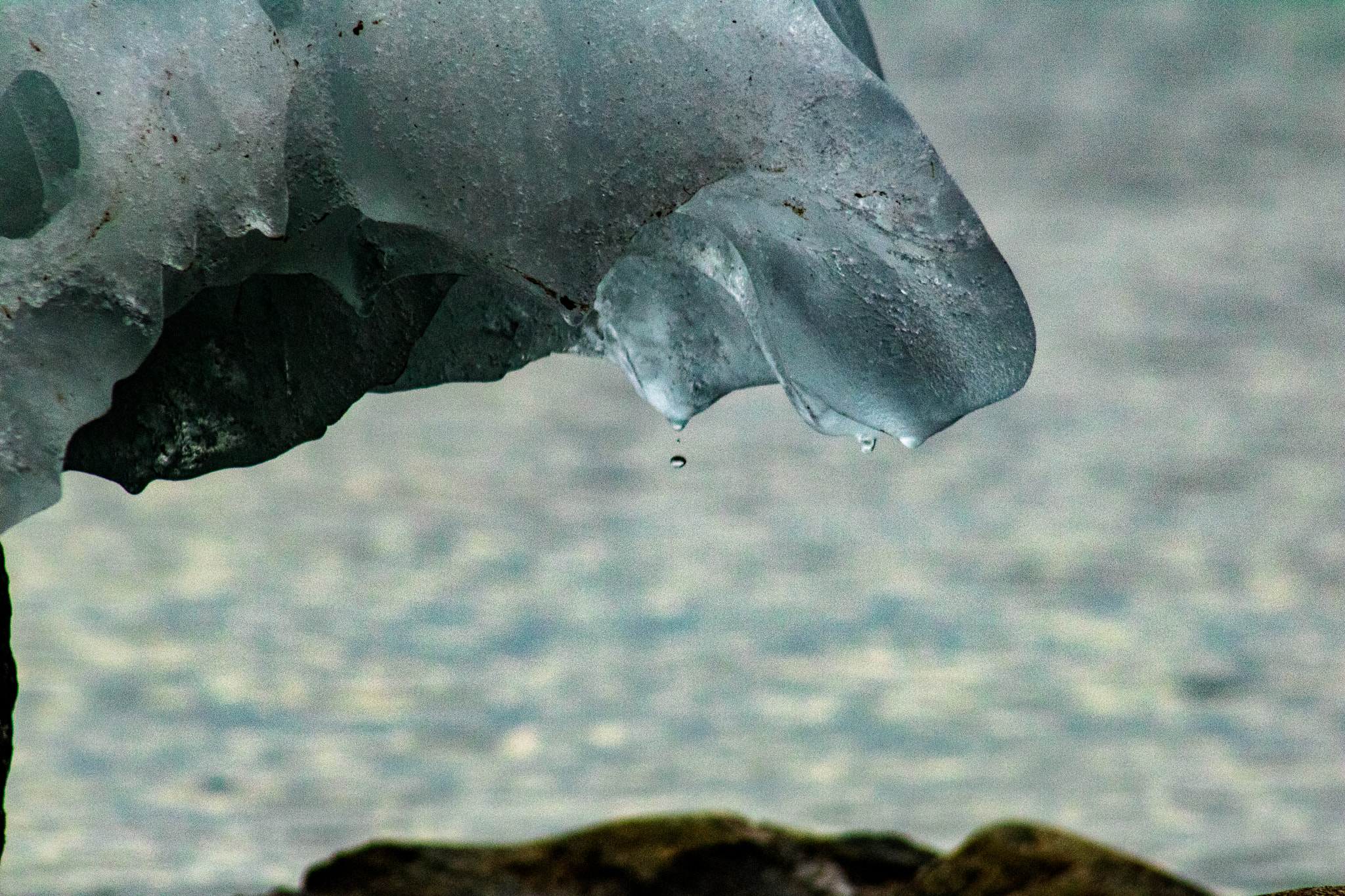 Canon EOS 750D (EOS Rebel T6i / EOS Kiss X8i) + EF75-300mm f/4-5.6 sample photo. Grand traverse lighthouse photography