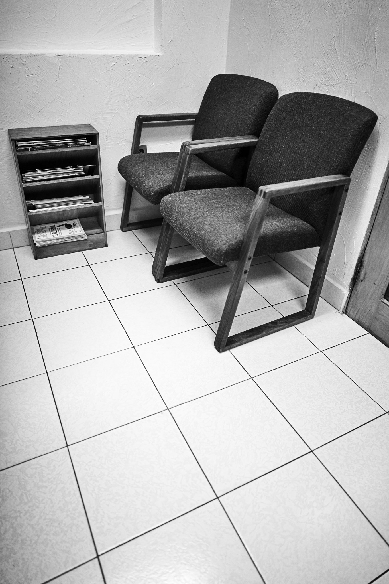 ZEISS Batis 25mm F2 sample photo. Lobby photography