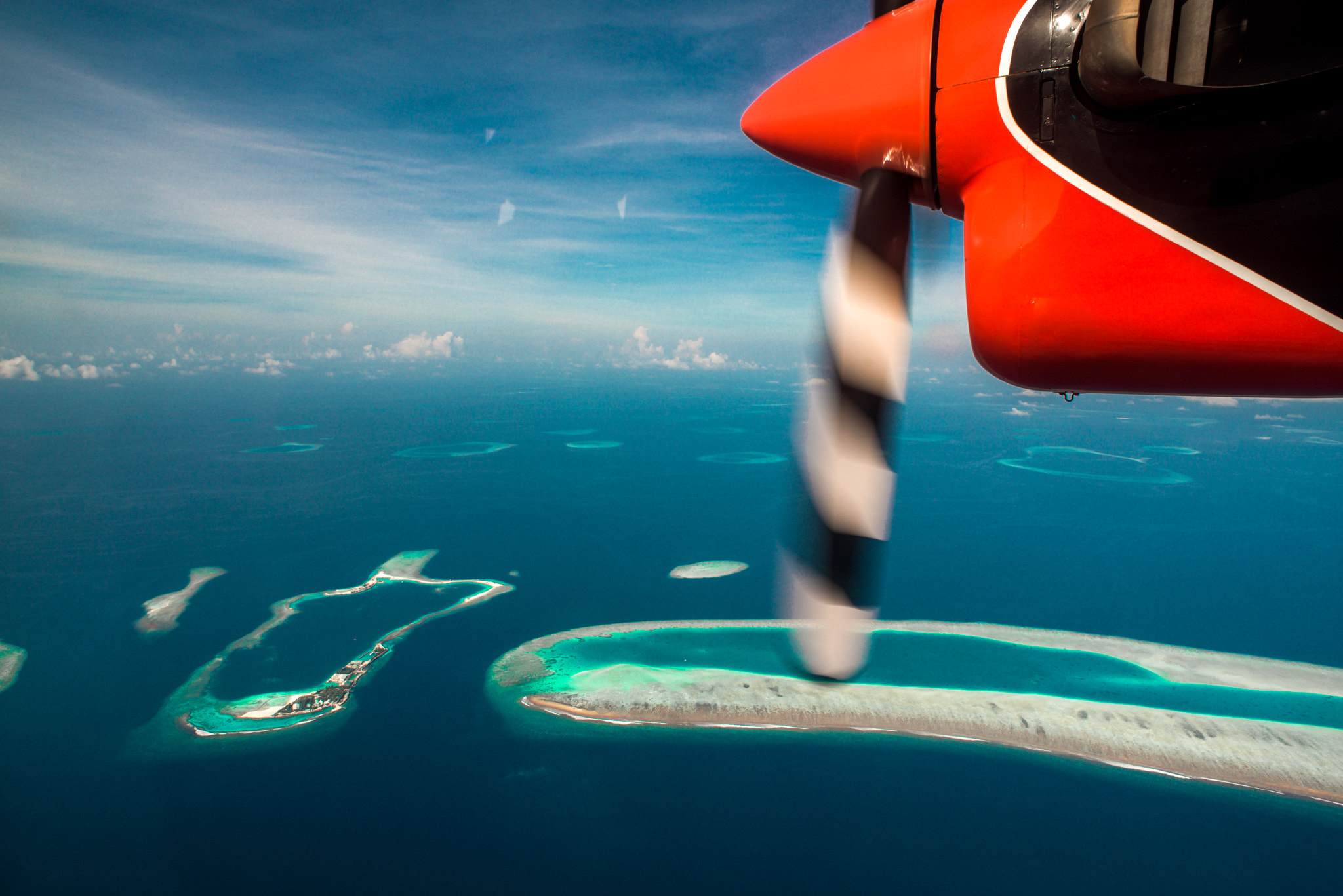 Nikon D800E + AF Nikkor 20mm f/2.8 sample photo. Island chain of maldives photography