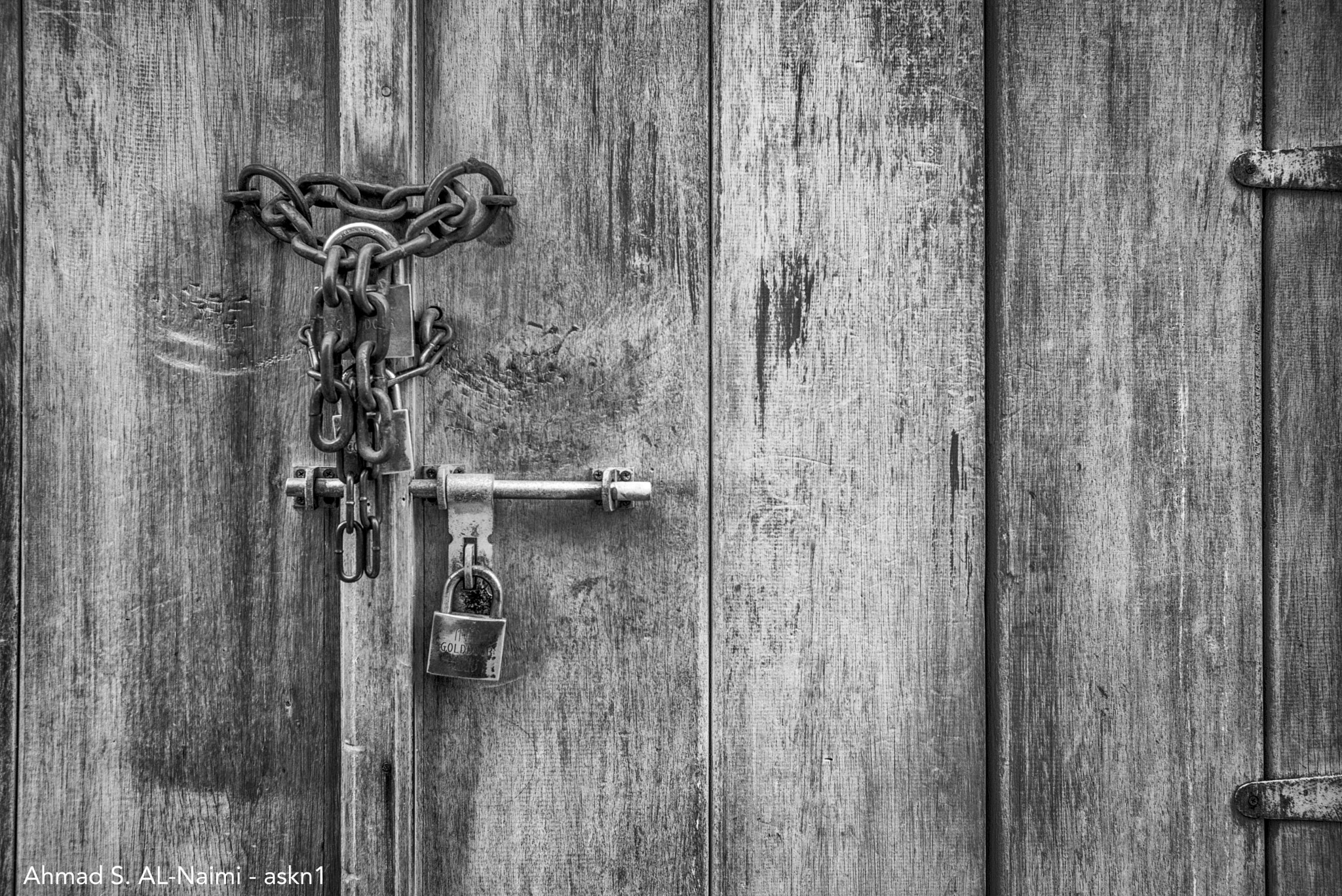 Summicron-M 1:2/35 ASPH. sample photo. Closed thoughts photography