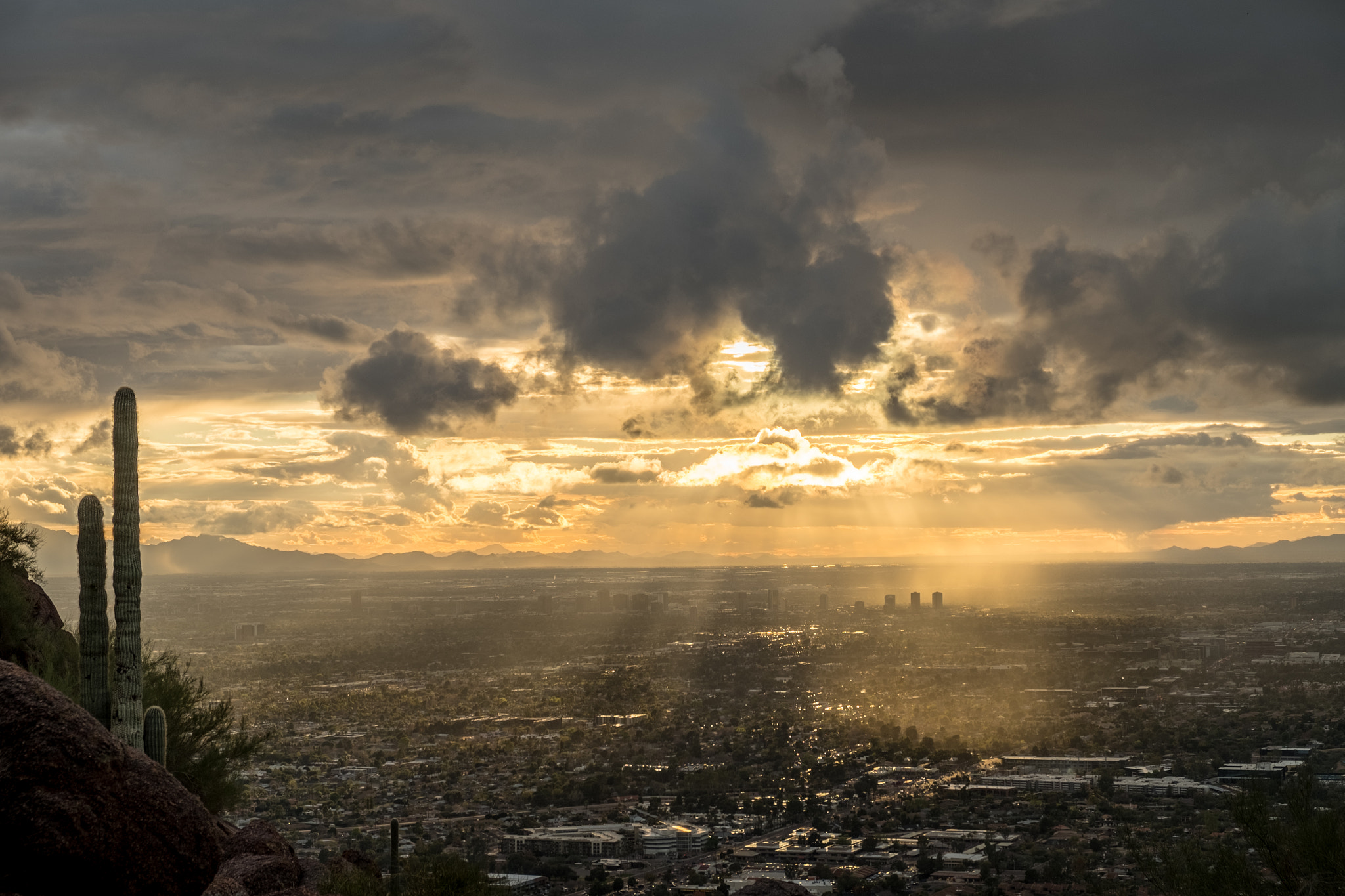 Fujifilm X-E2S sample photo. Sun peeking out of clouds during the short and fun (yet strenuous) camelback mountain hike.  :) photography