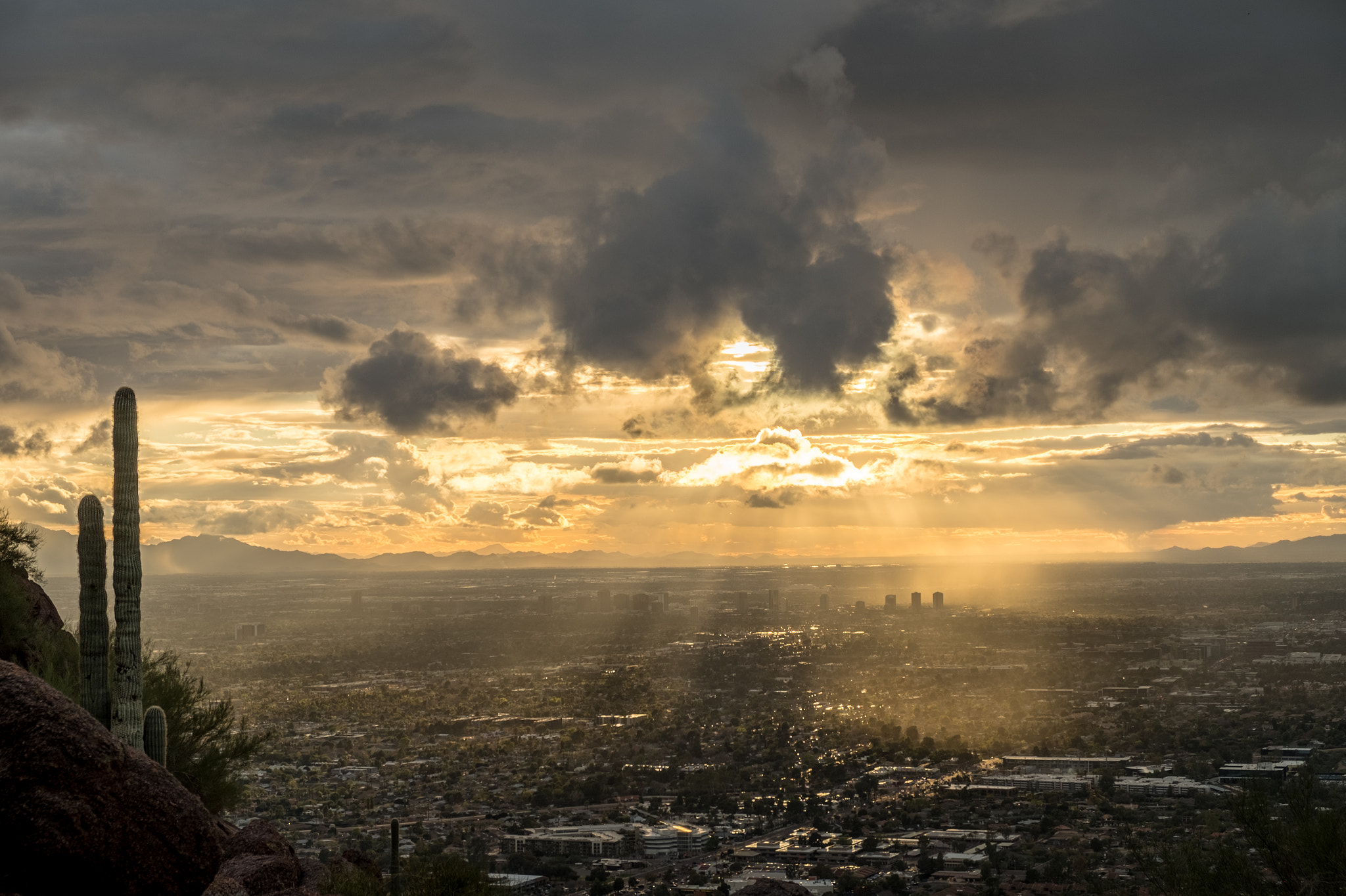 Fujifilm X-E2S + Fujifilm XF 18-55mm F2.8-4 R LM OIS sample photo. Sun peeking out of clouds during the short and fun (yet strenuous) camelback mountain hike.  :) photography