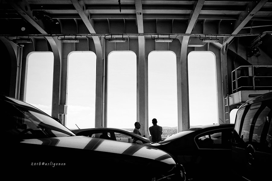 Fujifilm XC 16-50mm F3.5-5.6 OIS sample photo. Herkes kendi uçurumunu yüreğinde taşır photography