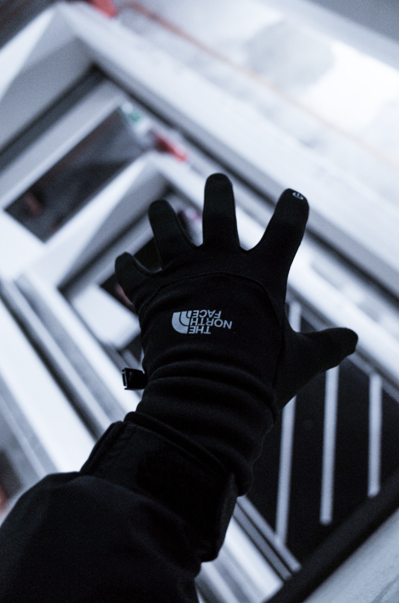 Ricoh GR + GR Lens sample photo. Hand photography